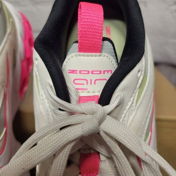 Womens Nike Zoom Air Fire- Light Silver/Hyper Pink/Olive Aura/White - Picture 3 of 12